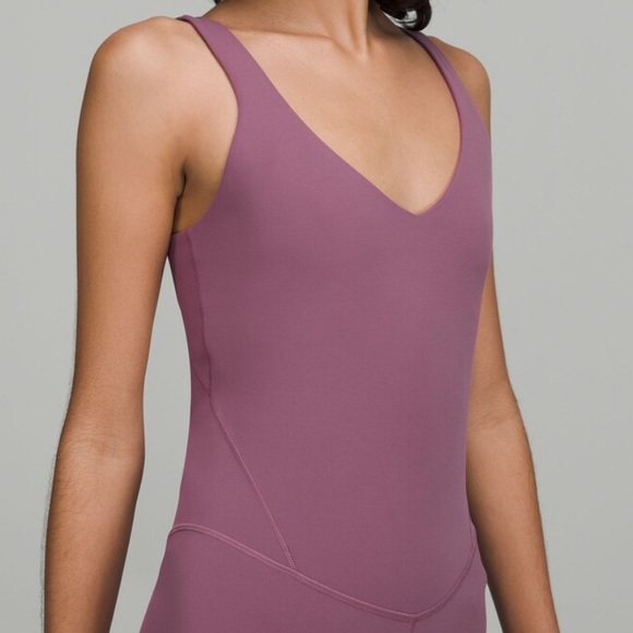 Lululemon - Picture 3 of 11